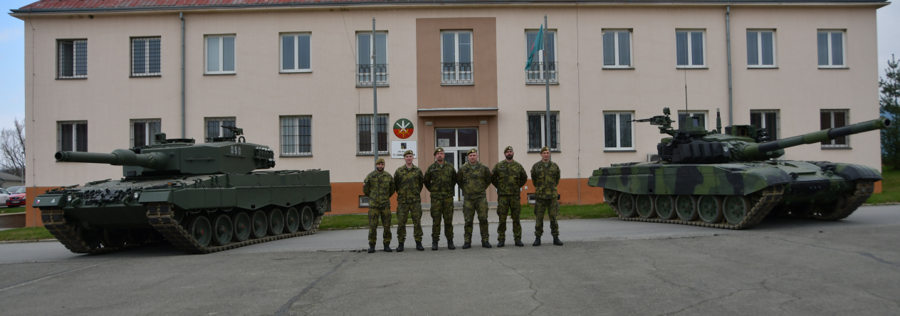 25. let od vstupu do NATO