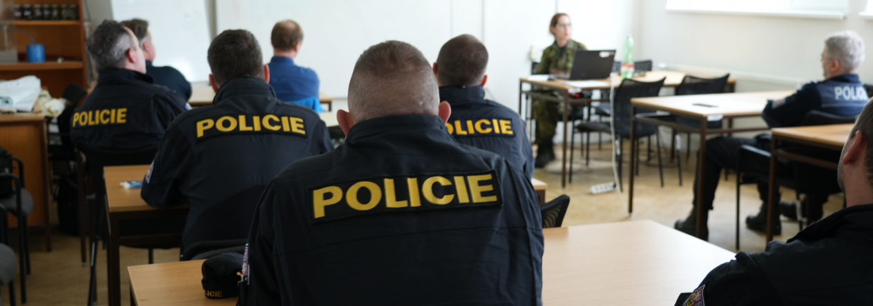 Spolupráce 73. tpr a Krajského ředitelství policie Olomouckého kraje – Odbor pro zbraně a bezpečnostní materiál