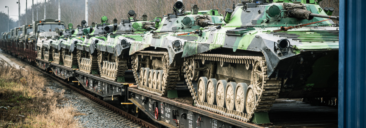 Zimní cvičení Armored Lancer II právě začíná.