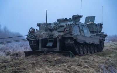 Den plný adrenalinu: střelba, tanky a síla techniky