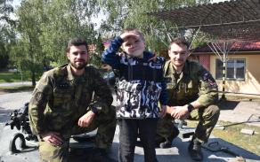 Návštěva předškoláků a školáků u 73. tpr