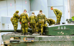 Aktivní zálohy zahájily kurz Leopard 2A4