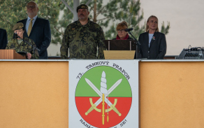 30 let v čele obrněné síly: 73. tankový prapor slaví