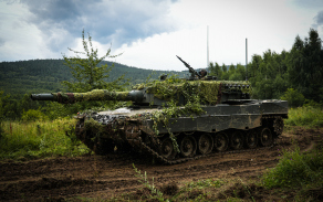 ARMORED LANCER I