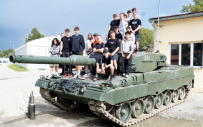 Návštěva žáků SPŠE a IT Mohelnice – Den s armádou