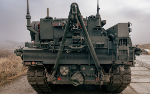 Pásy v pohybu: Den, kdy tanky ožily v zimním terénu