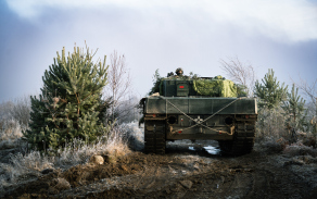 Tanky v pohybu a nekončícím výcviku