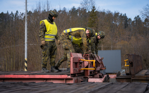 Společné cvičení NATO v Německu: proč je důležité a co přináší.